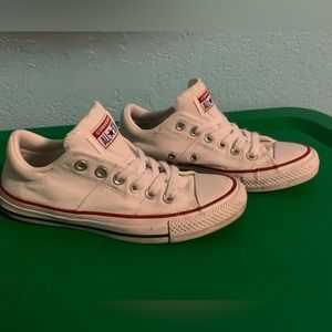 🤍White converse sneakers Size 6.5